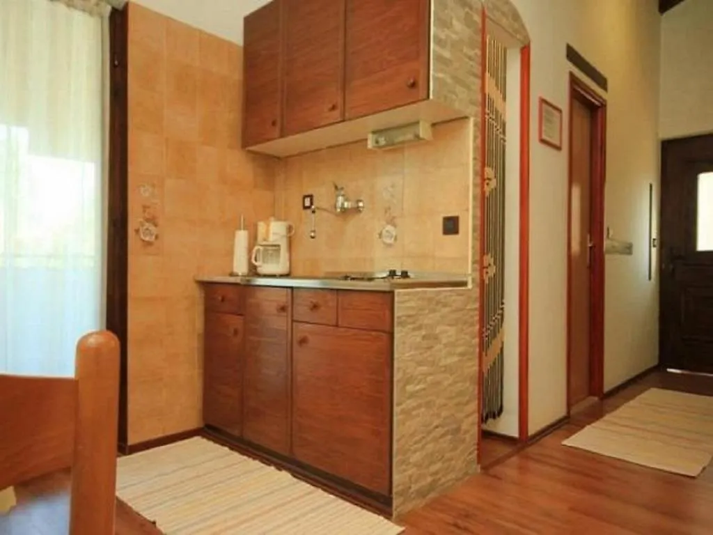 Apartment In Fazana With Balcony, Air Conditioning, W-Lan,Washing Machine 229-1