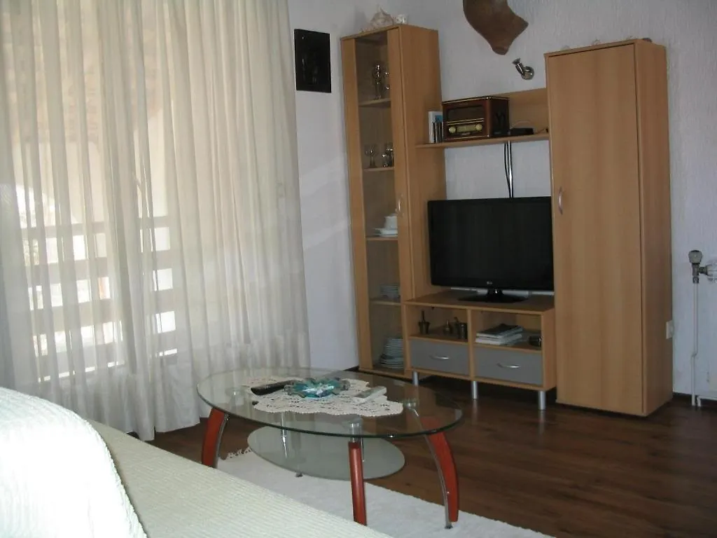 Apartment In Fazana With Balcony, Air Conditioning, W-Lan,Washing Machine 229-1