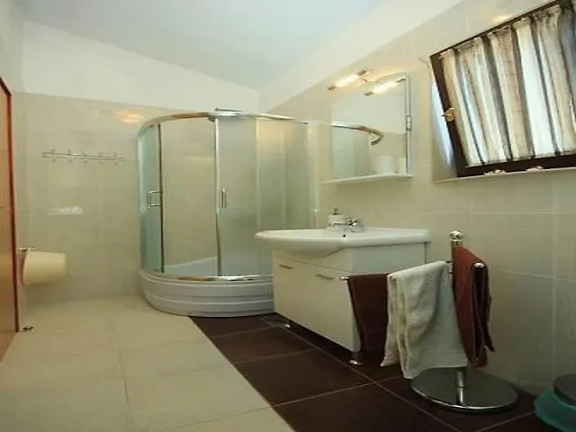 Apartment In Fazana With Balcony, Air Conditioning, W-Lan,Washing Machine 229-1