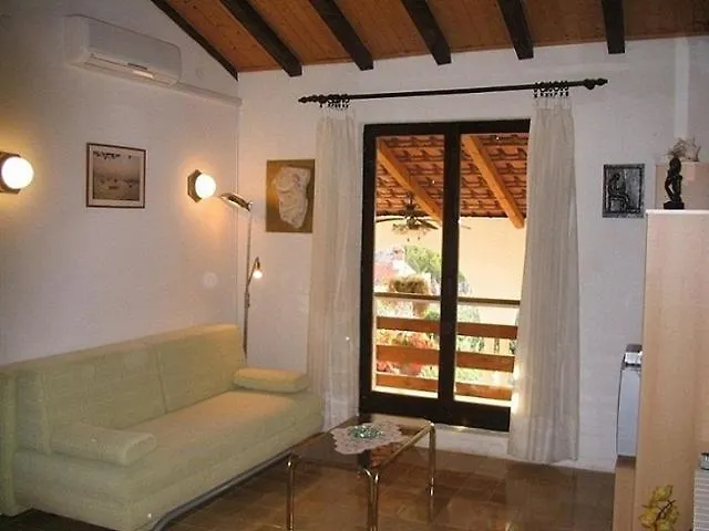 Apartment In Fazana With Balcony, Air Conditioning, W-Lan,Washing Machine 229-1 Croatia
